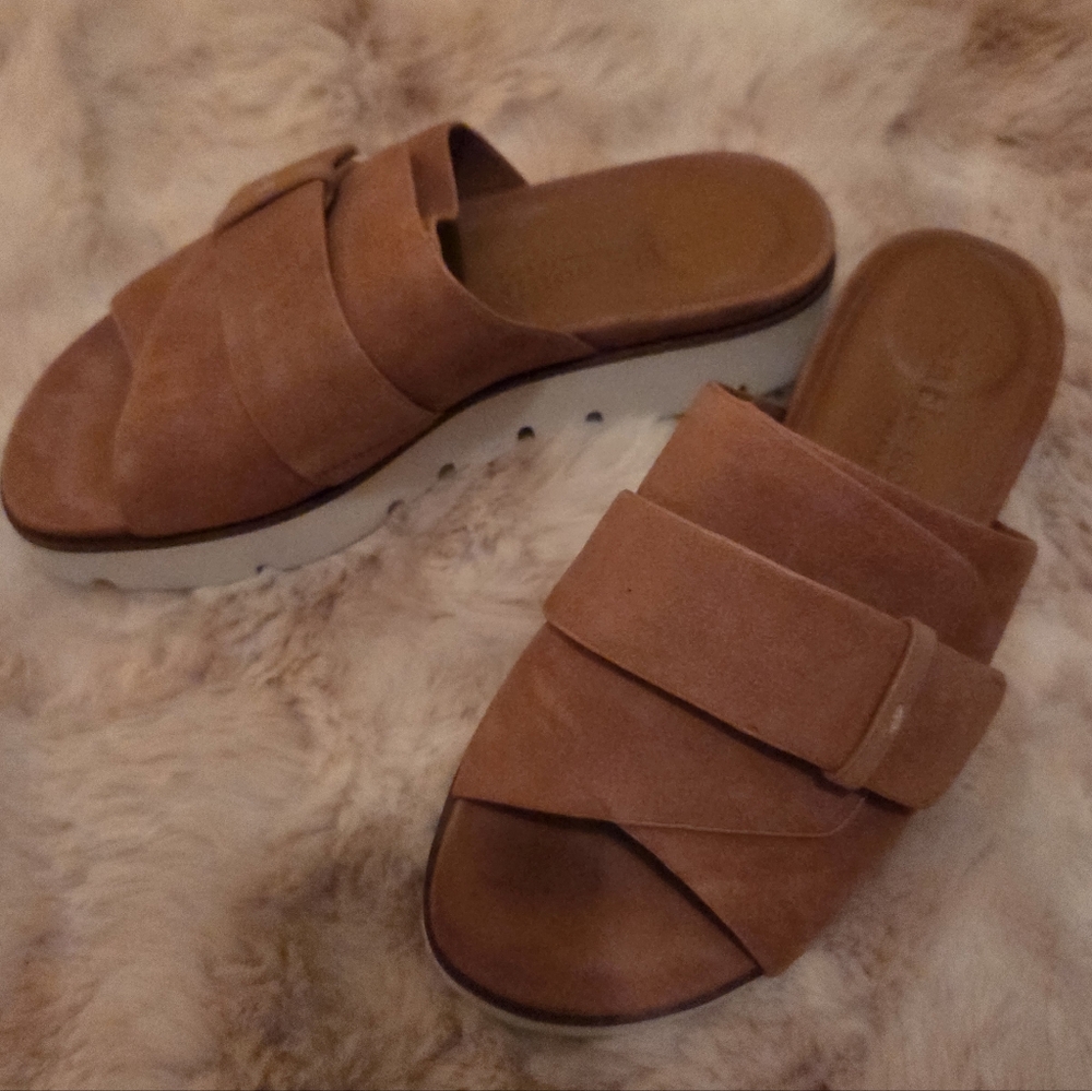 Gentle Souls Brown Suede Slide Sandals By Kenneth Cole - Picture 9 of 10